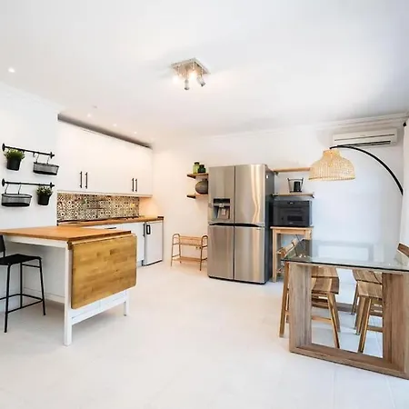 Luxury 6 Bedroom 15 Min From Puerto Banus