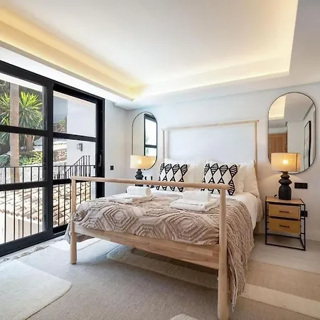 Luxury 6 Bedroom 15 Min From Puerto Banus *