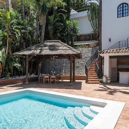 Luxury 6 Bedroom 15 Min From Puerto Banus Marbella