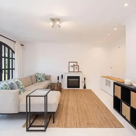 Luxury 6 Bedroom 15 Min From Puerto Banus Villa Marbella