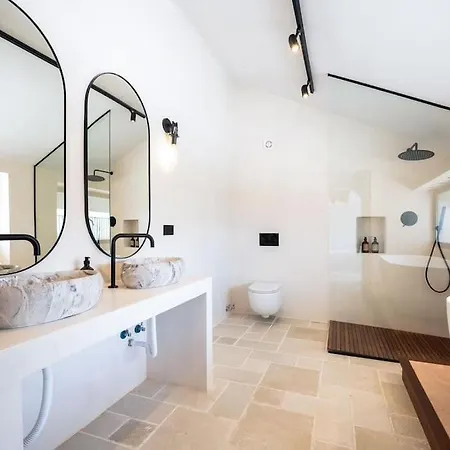 Luxury 6 Bedroom 15 Min From Puerto Banus * Marbella